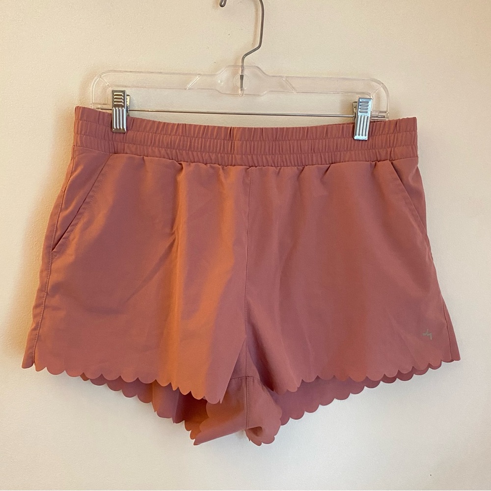Mauve JoyLab Scalloped Exercise Shorts